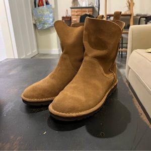 women’s ugg boots